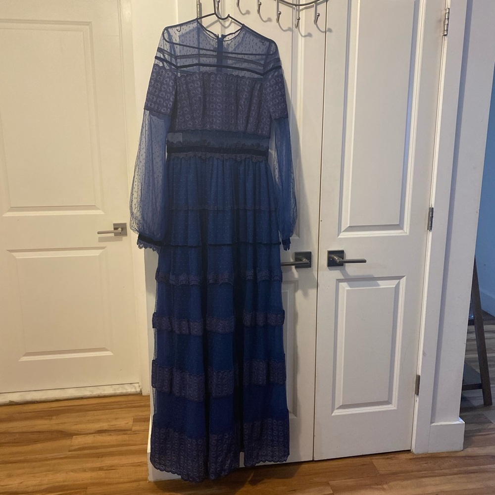 Evening gown/ formal dress